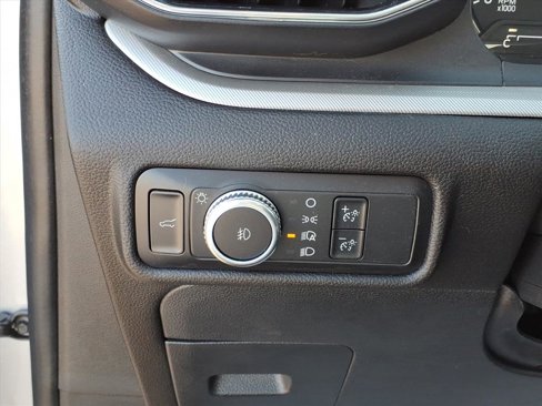 Used 2022 Ford Explorer XLT w/ Equipment Group 202A image 15