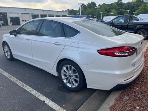 Used 2020 Ford Fusion SE image 4