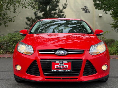 Used 2012 Ford Focus SEL image 2