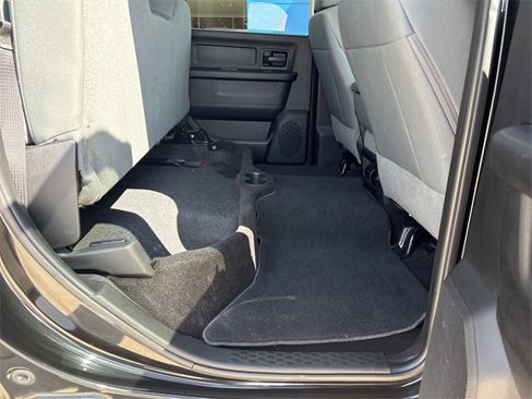 Used 2018 RAM 1500 Express image 14