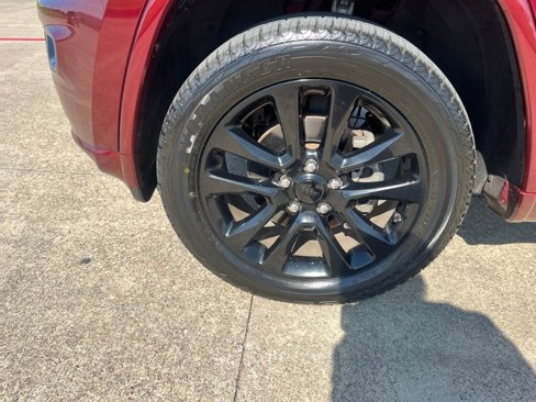 Used 2019 Jeep Grand Cherokee Altitude image 39