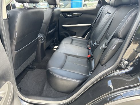Used 2022 Nissan Rogue Sport SL w/ Premium Package image 20