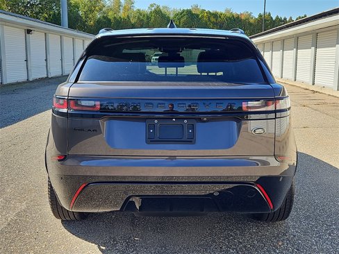 Used 2023 Land Rover Range Rover Velar R-Dynamic S image 5