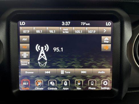 Used 2021 Jeep Gladiator Willys image 23