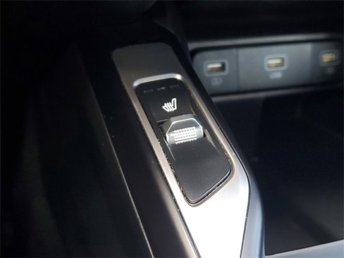 Certified 2021 Kia Sorento S image 27