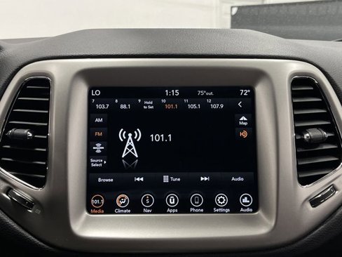 Used 2021 Jeep Compass 80th Special Edition image 17