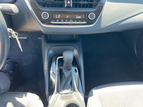 Used 2023 Toyota Corolla LE image 11