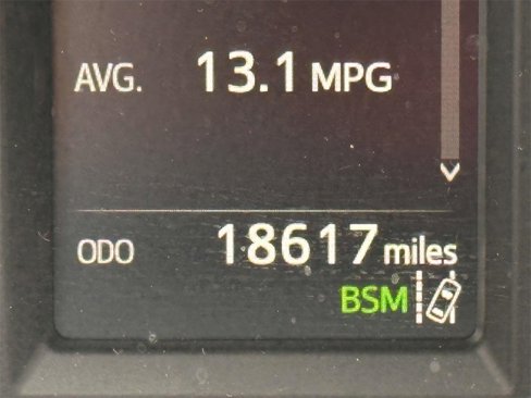 Used 2018 Toyota RAV4 XLE image 33