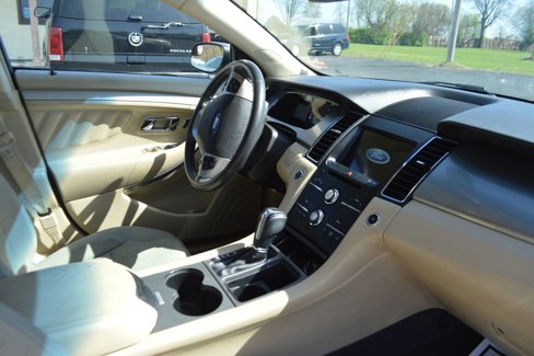 Used 2018 Ford Taurus SEL w/ Equipment Group 201A image 22
