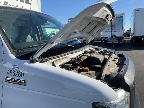 Used 2022 Ford E-350 and Econoline 350 Super Duty image 22