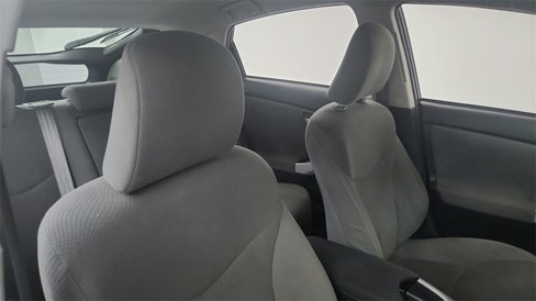 Used 2013 Toyota Prius Plug-In Hybrid image 10