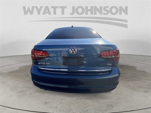 Used 2017 Volkswagen Jetta SEL image 8