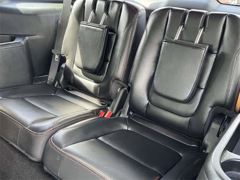Used 2019 Ford Explorer Sport w/ Equipment Group 401A image 4