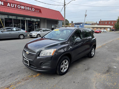Used 2016 Chevrolet Trax LS image 1