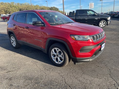 New 2025 Jeep Compass Sport image 7