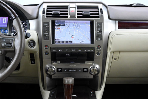 Used 2017 Lexus GX 460 Luxury w/ Preferred Accessory Package image 27