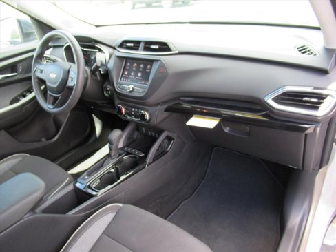 Certified 2022 Chevrolet TrailBlazer LT w/ Confidence II Package image 5