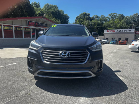 Used 2017 Hyundai Santa Fe SE image 9