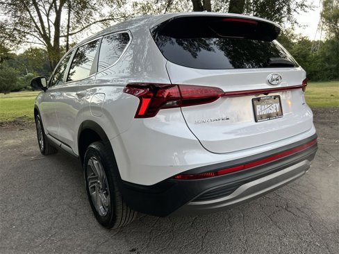 Used 2021 Hyundai Santa Fe SE image 6