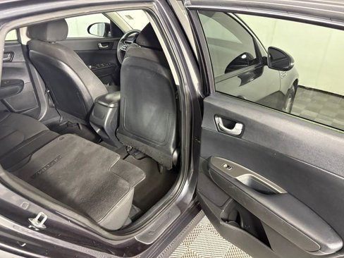 Used 2019 Kia Optima LX image 29