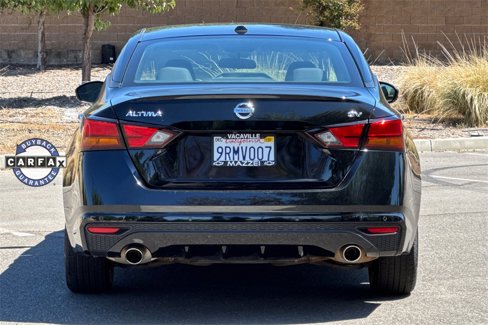 Used 2022 Nissan Altima 2.5 SV w/ SV Premium Package image 9