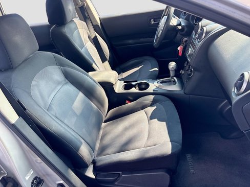 Used 2012 Nissan Rogue S image 24