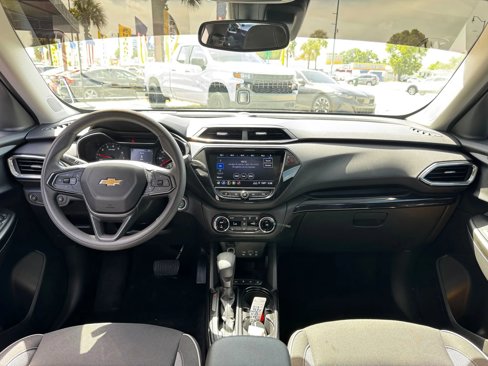 Used 2023 Chevrolet TrailBlazer LT w/ Convenience Package image 19