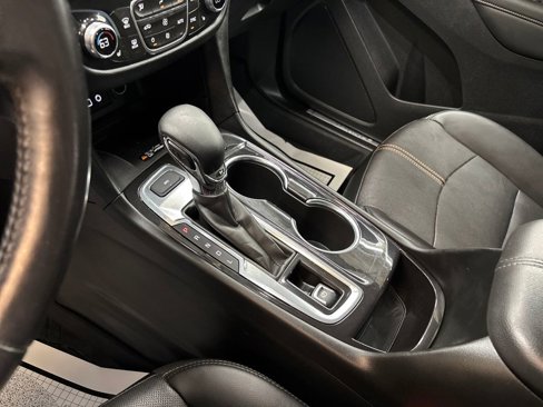 Used 2022 Chevrolet Equinox Premier image 24