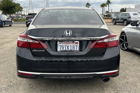 Used 2016 Honda Accord LX image 4