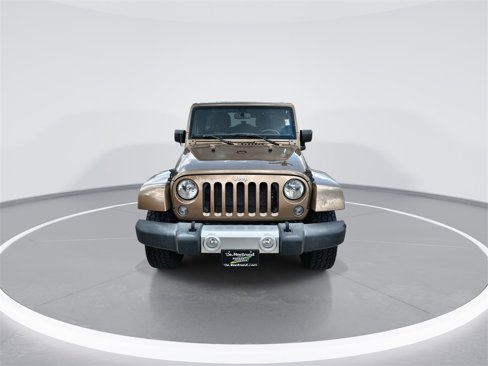 Used 2015 Jeep Wrangler Unlimited Sahara w/ Connectivity Group image 3