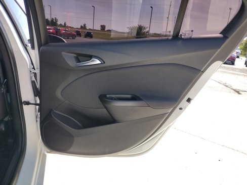 Used 2017 Chevrolet Cruze LT image 19
