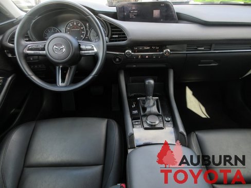 Used 2019 MAZDA MAZDA3 Sedan w/ Preferred Package image 8