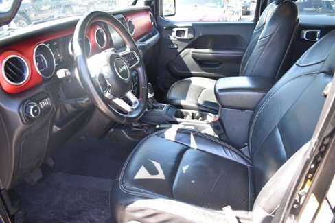 Used 2017 Volkswagen Tiguan S image 10