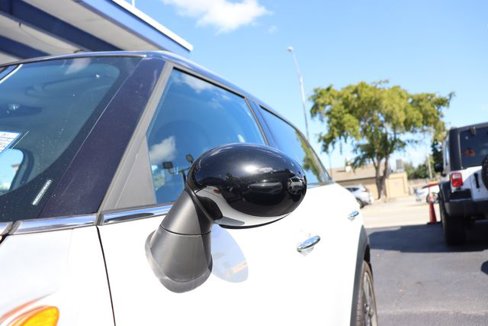 Used 2015 MINI Cooper Countryman image 3