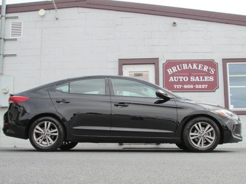 Used 2018 Hyundai Elantra SEL image 1