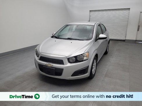 Used 2015 Chevrolet Sonic LT image 1