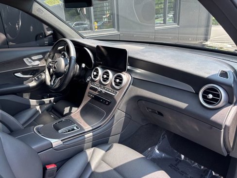 Certified 2021 Mercedes-Benz GLC 300 4MATIC image 34