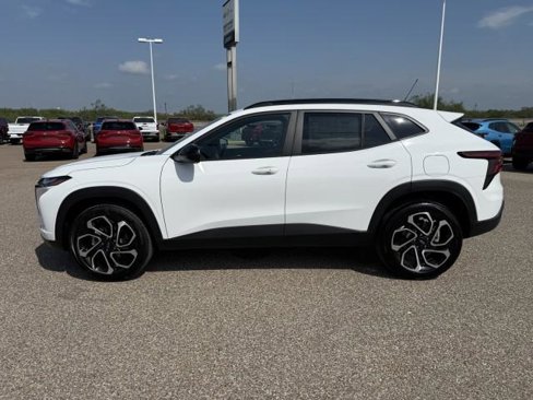 New 2025 Chevrolet Trax RS image 5