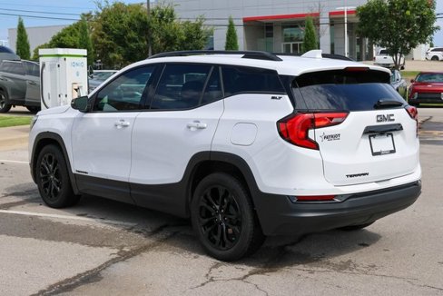 Used 2020 GMC Terrain SLT w/ Preferred Package image 5