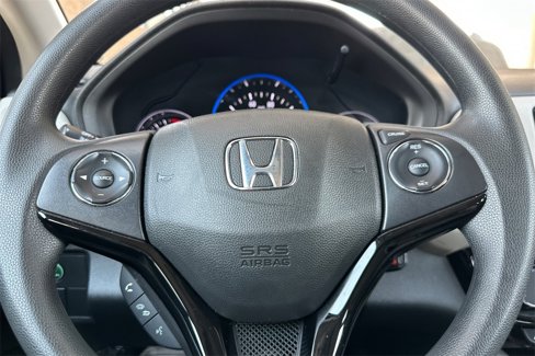 Certified 2021 Honda HR-V LX image 24