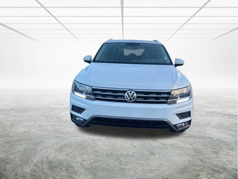 Used 2018 Volkswagen Tiguan SEL image 8