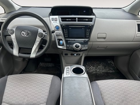 Used 2015 Toyota Prius V Three image 10