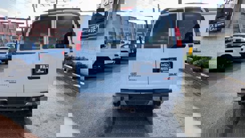 Used 2014 GMC Savana 2500 image 7