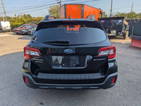 Used 2018 Subaru Outback 2.5i Premium image 6