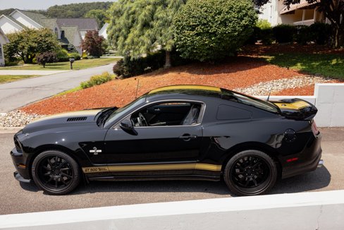Used 2012 Ford Mustang Shelby GT500 w/ SVT Performance Pkg image 28