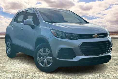 Used 2018 Chevrolet Trax LS image 1