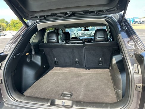 Used 2019 Jeep Cherokee Limited image 34