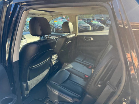 Used 2017 Nissan Pathfinder SL w/ SL Premium Package image 9