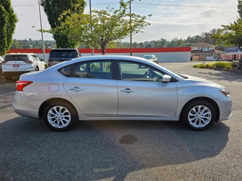 Used 2019 Nissan Sentra SV image 4