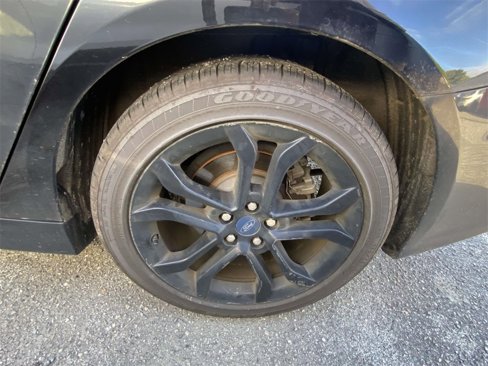 Used 2020 Ford Fusion SE w/ Equipment Group 151A image 7